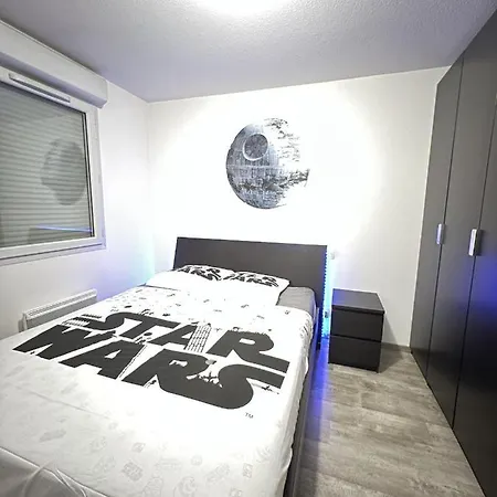 Le Skywalker : T2 Avec Parking & Balcon Apartment *